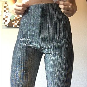 💎Amuse Society💎 Silver Ribbed Slight Flare Pants
